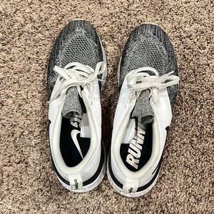 Nike Black and White Athletic Shoes